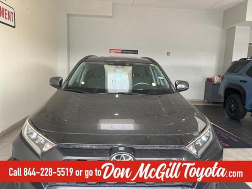 2020 Toyota RAV4 XLE