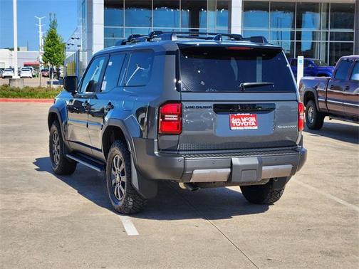 2026 Toyota Land Cruiser Base