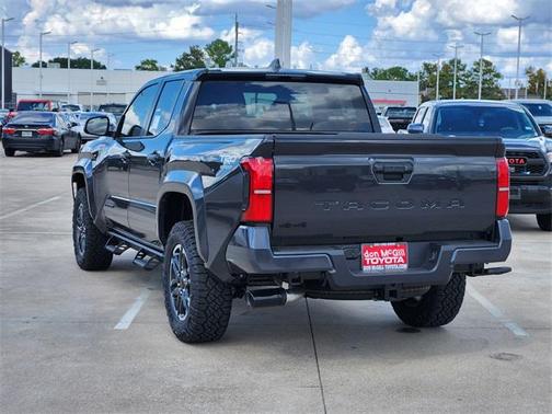 2025 Toyota Tacoma TRD Sport