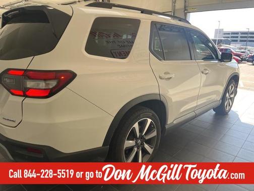 2024 Honda Pilot Touring