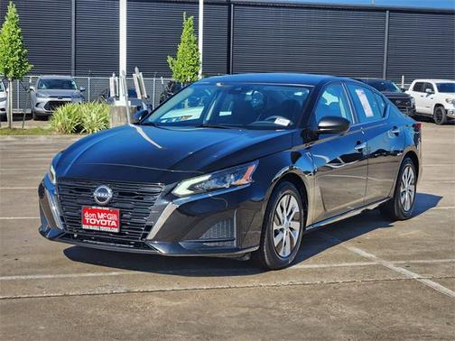2024 Nissan Altima S FWD