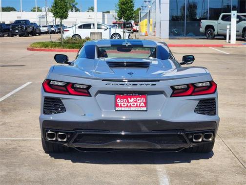 2025 Chevrolet Corvette Stingray w/2LT