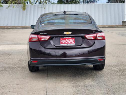 2021 Chevrolet Malibu FWD LT