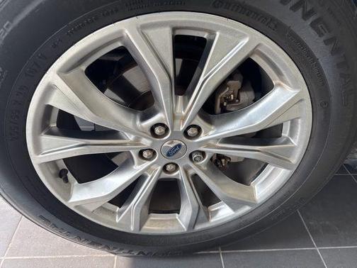 OXFORD WHITE 2020 Ford Explorer XLT