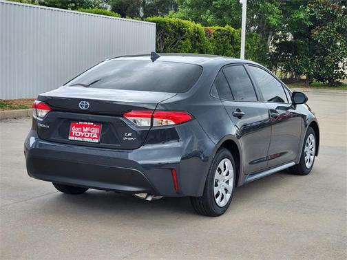 2025 Toyota Corolla Hybrid LE