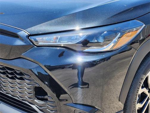 2025 Toyota Corolla Hybrid SE