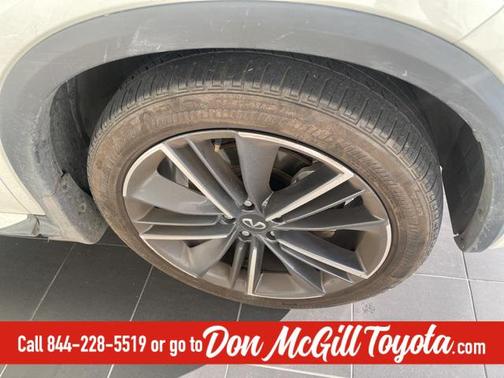 2023 INFINITI QX55 LUXE