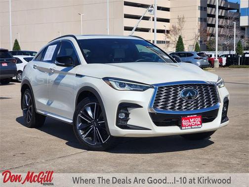 2023 INFINITI QX55 LUXE