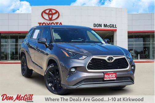 2023 Toyota Highlander LE