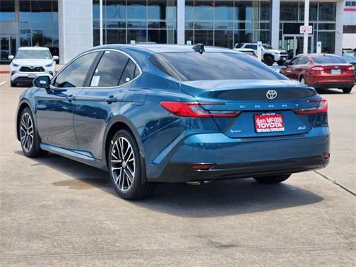 2025 Toyota Camry XLE