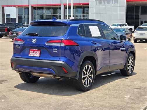 2022 Toyota Corolla Cross XLE