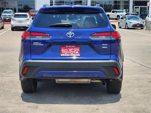 2022 Toyota Corolla Cross XLE