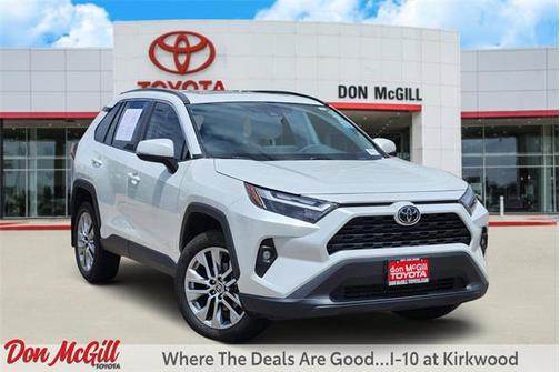 2024 Toyota RAV4 XLE Premium