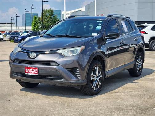 2017 Toyota RAV4 LE