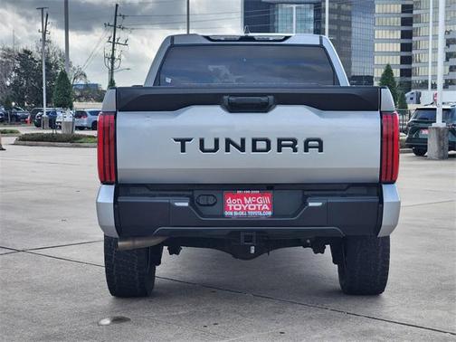2022 Toyota Tundra SR5