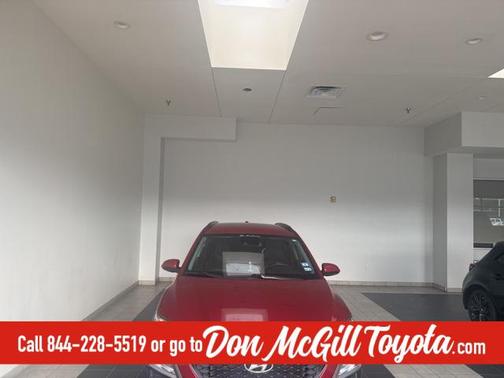 2021 Hyundai KONA SEL