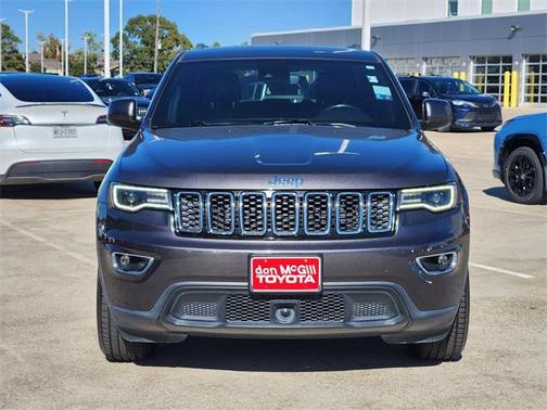 2020 Jeep Grand Cherokee Laredo