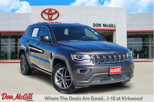 2020 Jeep Grand Cherokee Laredo