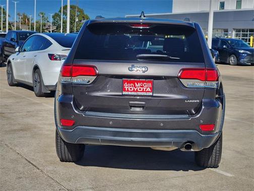 2020 Jeep Grand Cherokee Laredo