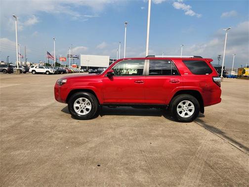 2024 Toyota 4Runner SR5