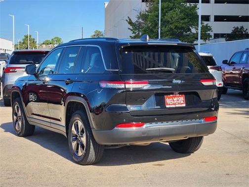 2023 Jeep Grand Cherokee 4xe Base