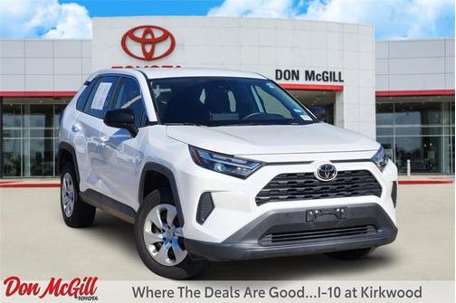 2023 Toyota RAV4 LE