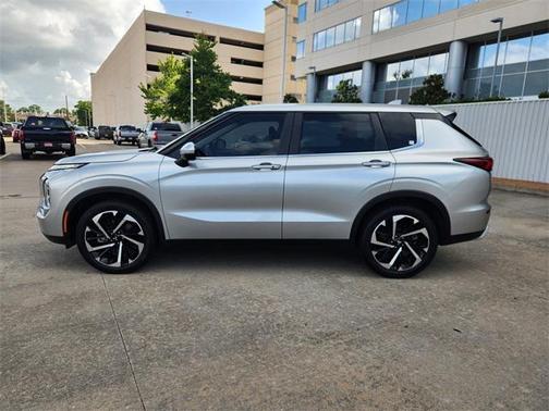 2023 Mitsubishi Outlander SE 2.5 2WD