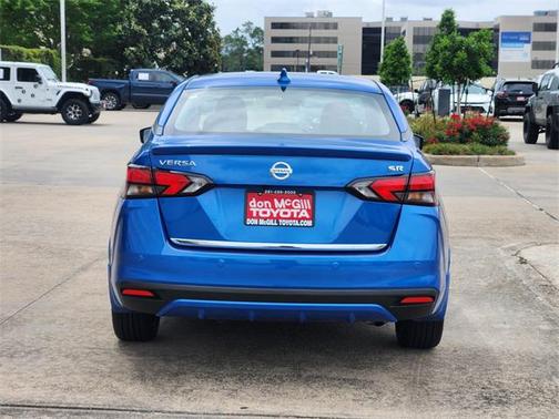 2022 Nissan Versa 1.6 S