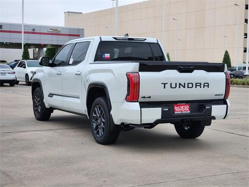 2025 Toyota Tundra Hybrid Platinum