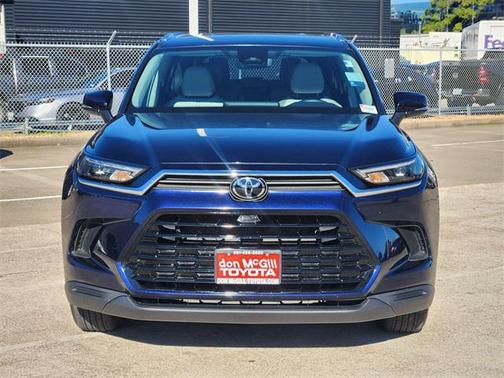 2025 Toyota Grand Highlander XLE