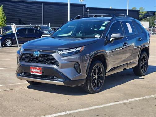 2022 Toyota RAV4 Hybrid SE