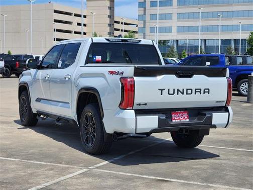 2025 Toyota Tundra Hybrid Platinum