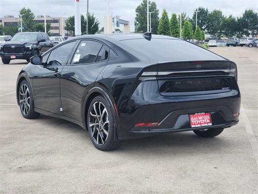 2025 Toyota Prius Plug-In Hybrid XSE Premium