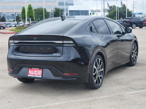 2025 Toyota Prius Plug-In Hybrid XSE Premium