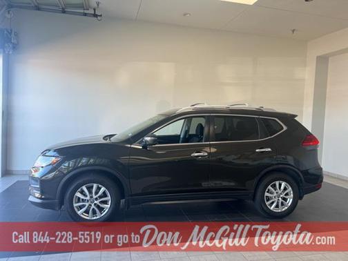 2017 Nissan Rogue SV