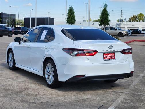 2024 Toyota Camry LE