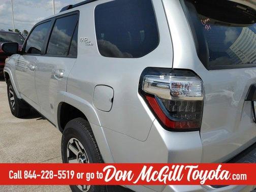 Photo 5 of 9 of 2019 Toyota 4Runner TRD Off Road
