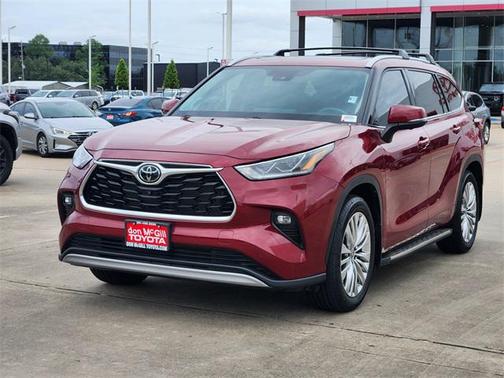 2023 Toyota Highlander Platinum