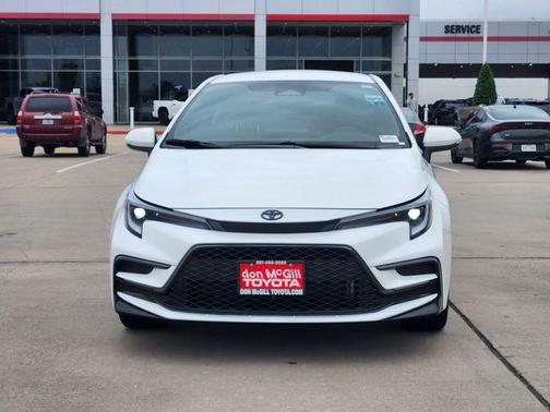Ice Cap 2026 Toyota Corolla SE