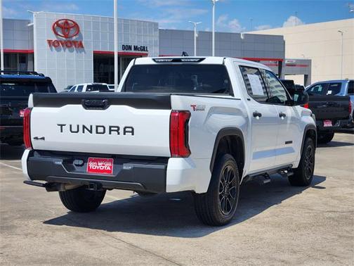 2023 Toyota Tundra SR5