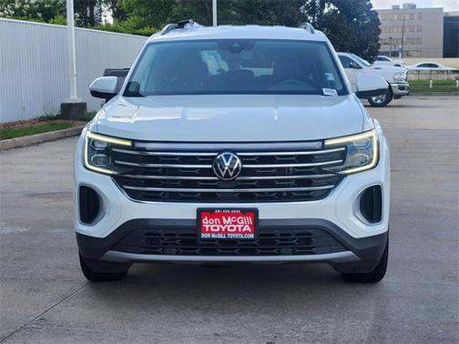 2024 Volkswagen Atlas 2.0T SE