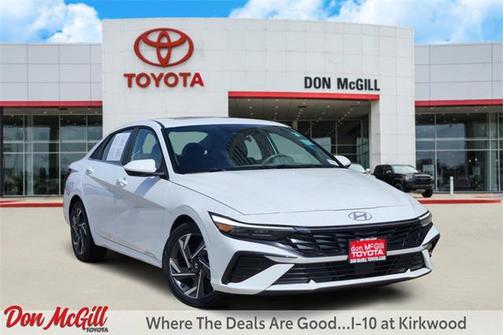 2025 Hyundai ELANTRA SEL