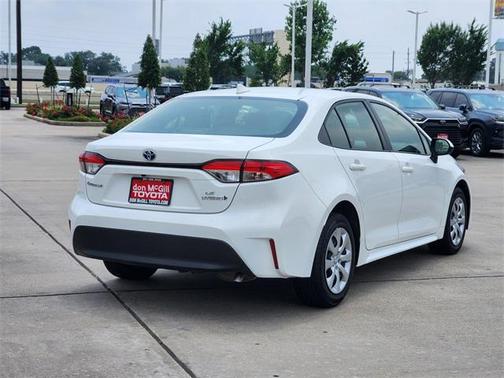 2024 Toyota Corolla Hybrid LE