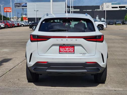 2025 Lexus NX 350 Premium