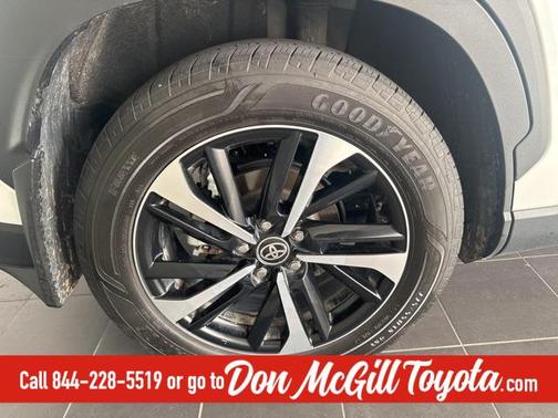 2025 Toyota Corolla Hybrid SE