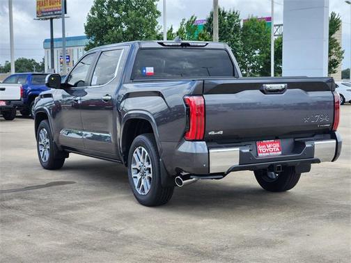 2025 Toyota Tundra Hybrid 1794 Edition