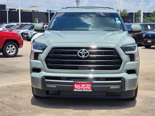 2025 Toyota Sequoia SR5