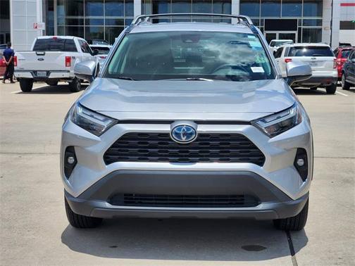 2023 Toyota RAV4 Hybrid XLE Premium