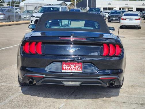 2023 Ford Mustang EcoBoost Premium