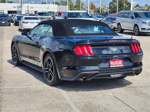 2023 Ford Mustang EcoBoost Premium